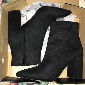 FASHION NOVA booties